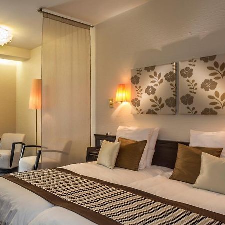 Logis Hotel Restaurant Muller Niederbronn-les-Bains Bagian luar foto