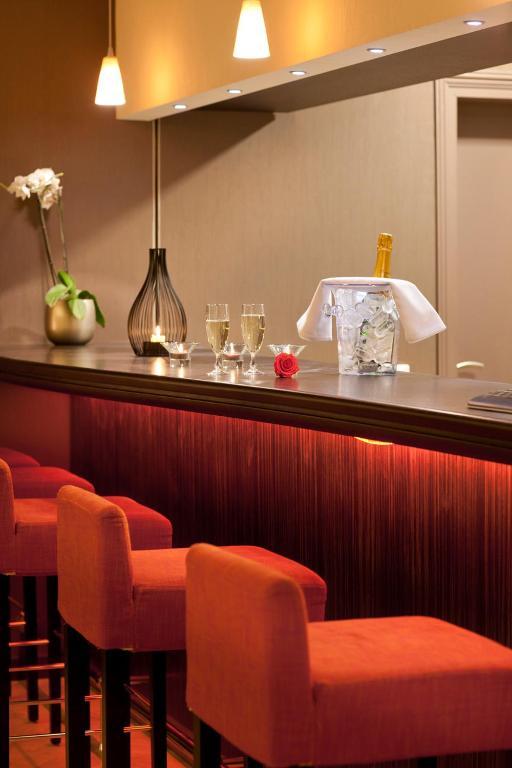 Logis Hotel Restaurant Muller Niederbronn-les-Bains Bagian luar foto