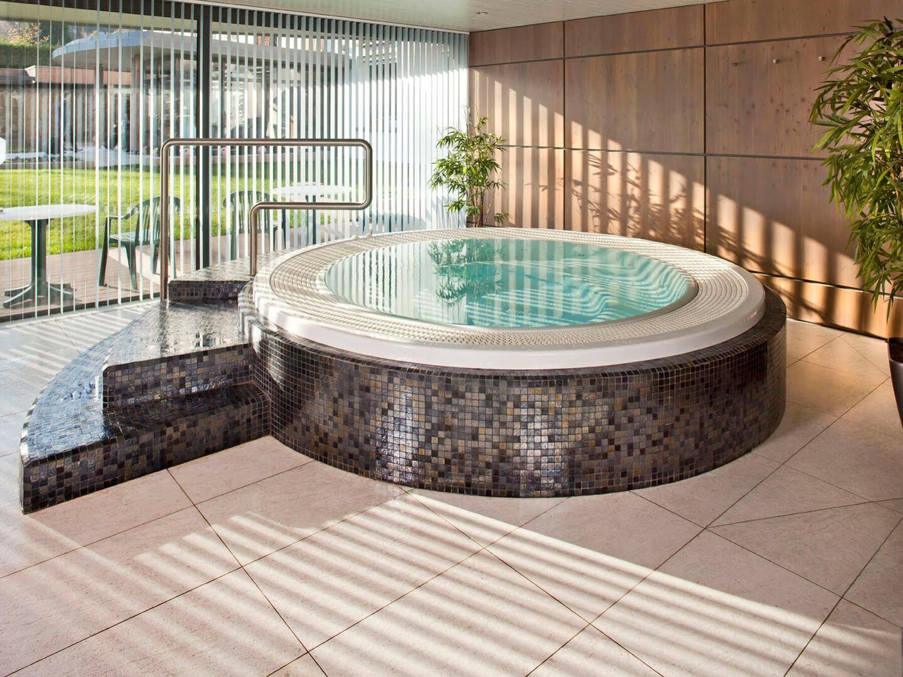 Logis Hotel Restaurant Muller Niederbronn-les-Bains Bagian luar foto