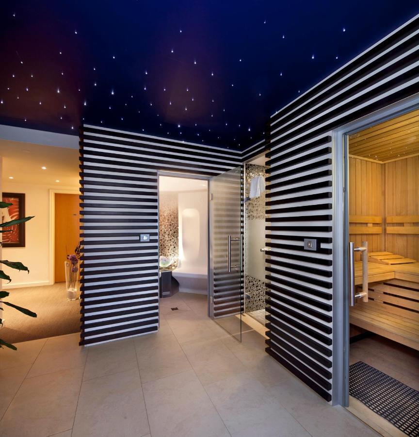 Logis Hotel Restaurant Muller Niederbronn-les-Bains Bagian luar foto